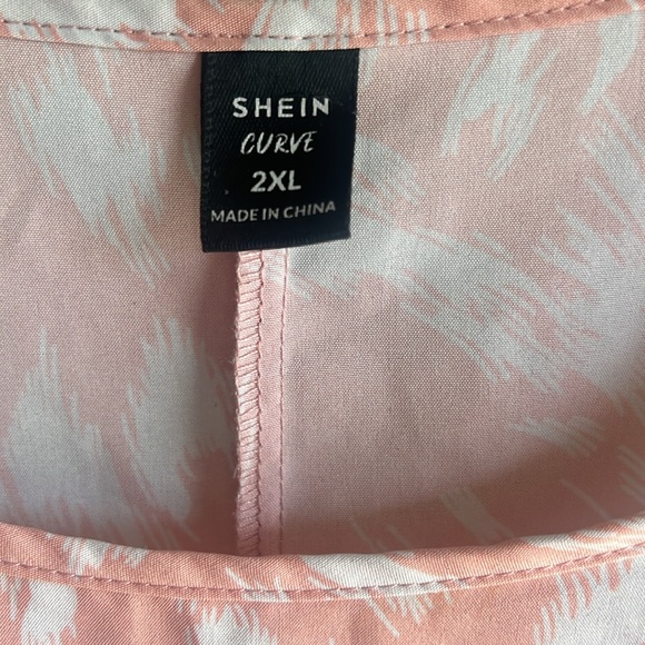 Pink blouse - Picture 2 of 2